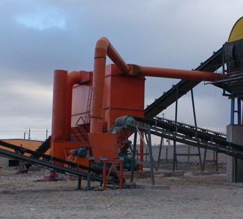 鐵礦石、電石破碎車間布袋除塵器系統(tǒng)容易出現(xiàn)的問題 鐵礦石、電石破碎車間布袋除塵器系統(tǒng)容易出現(xiàn)的問題